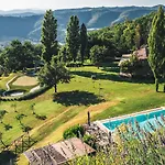 Resort Nikis Gubbio