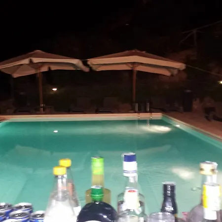 Nikis Resort