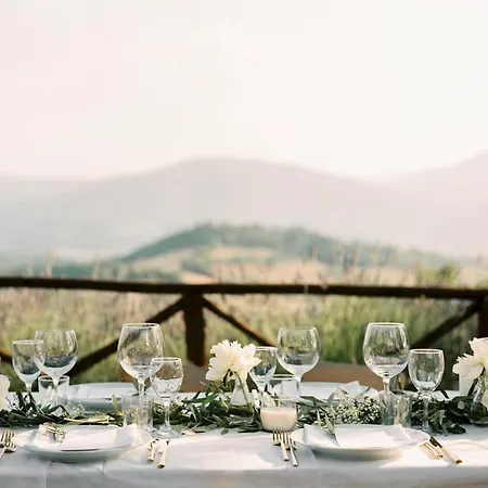 Nikis 3* Gubbio